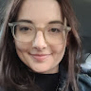 Meet your Posher, Monica